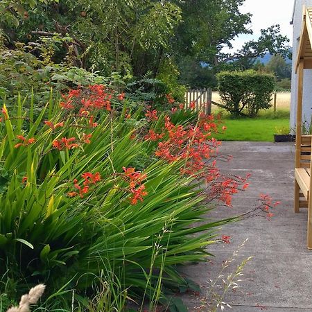 Aquila Retreats Bed & Breakfast Comrie Bagian luar foto